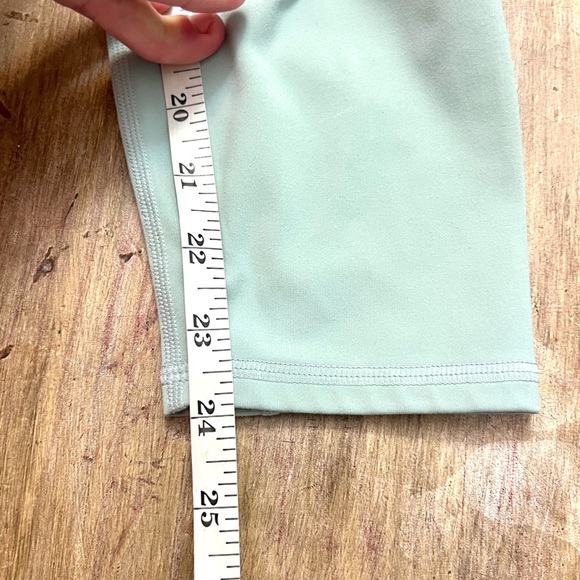 Fabletics PureLuxe, Leggings & Blushed Tie-Dye Sweatshirt Set, EUC,Size M/L - Picture 8 of 13